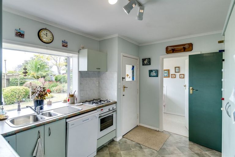 Photo of property in 17 Alamein Crescent, Onekawa, Napier, 4110