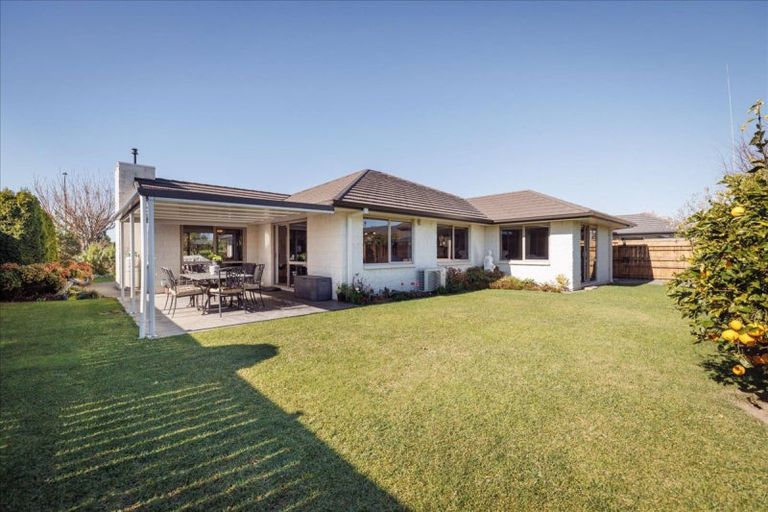 Photo of property in 11 Allington Place, Bethlehem, Tauranga, 3110
