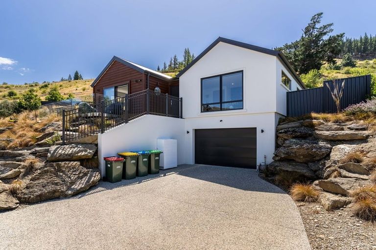 Photo of property in 26 Naylor Street, Clyde, 9330