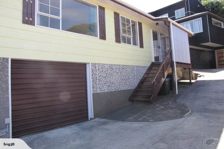 Photo of property in 17b Tweed Road, Papakowhai, Porirua, 5024