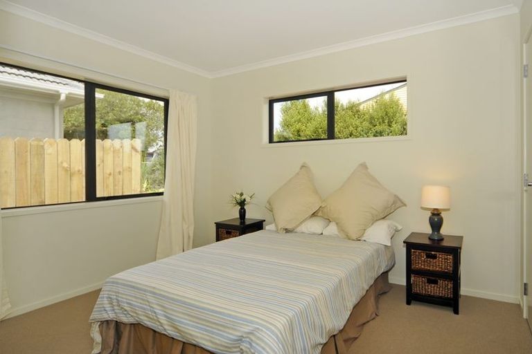 Photo of property in 4a Booth Crescent, Tuakau, 2121