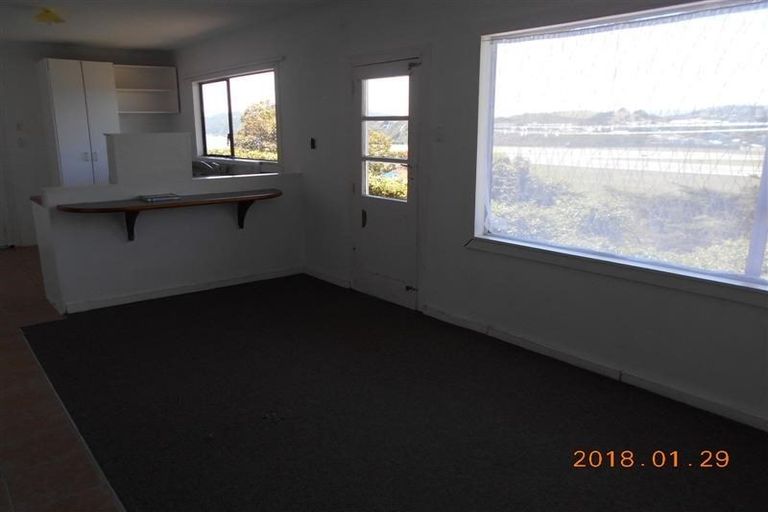 Photo of property in 2/27 Tirangi Road, Rongotai, Wellington, 6022