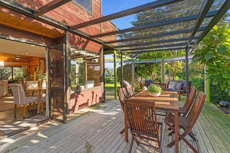 Photo of property in 23 Barrett Drive, Waikanae Beach, Waikanae, 5036