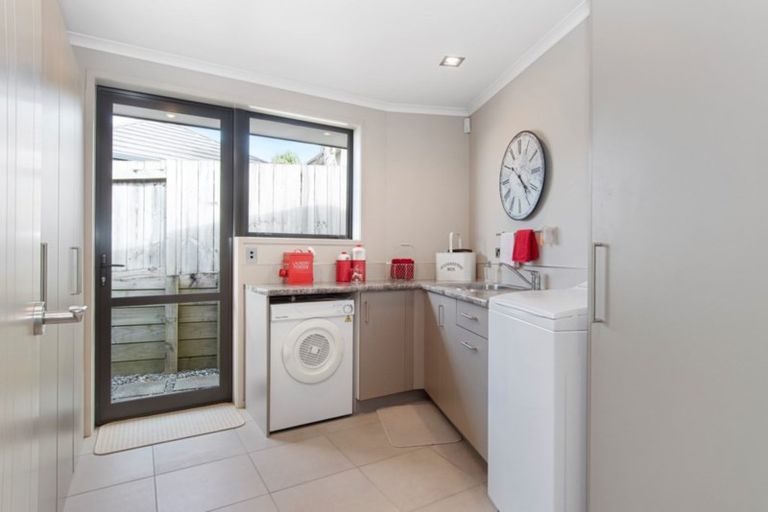 Photo of property in 28 Woodleigh Place, Ohauiti, Tauranga, 3112