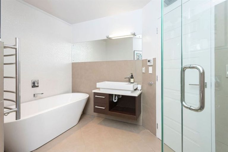 Photo of property in 8 Millway Place, Huntsbury, Christchurch, 8022