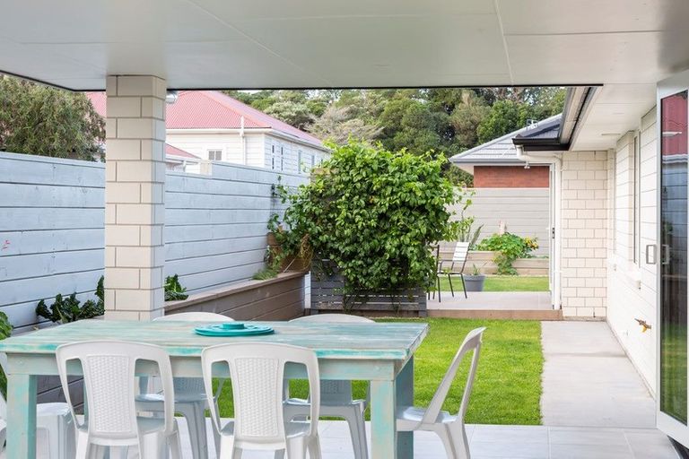 Photo of property in 4 Terli Way, Glen Avon, New Plymouth, 4312