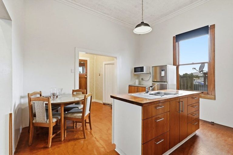 Photo of property in 23 Ruapehu Street, Castlecliff, Whanganui, 4501