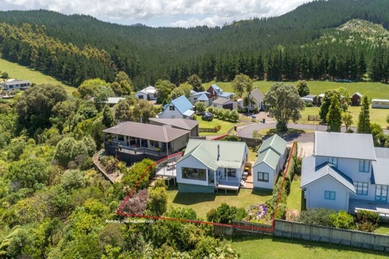 Photo of property in 145 Bambury Place, Onemana, Whangamata, 3691