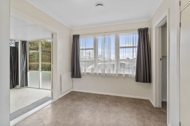 Photo of property in 605 Queen Street East, Levin, 5510