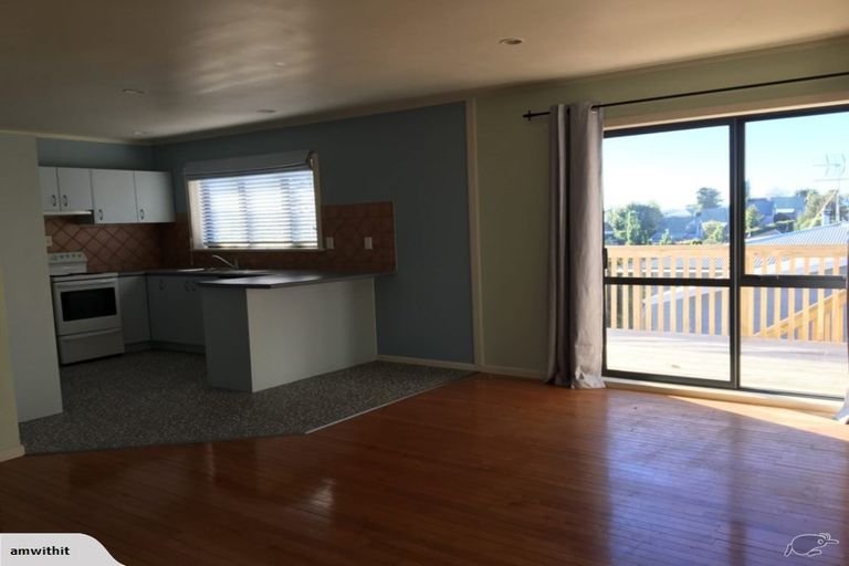 Photo of property in 6 Sundown Avenue, Manly, Whangaparaoa, 0930