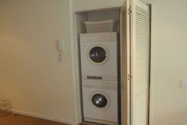 Photo of property in 8/245 Montreal Street, Christchurch Central, Christchurch, 8013