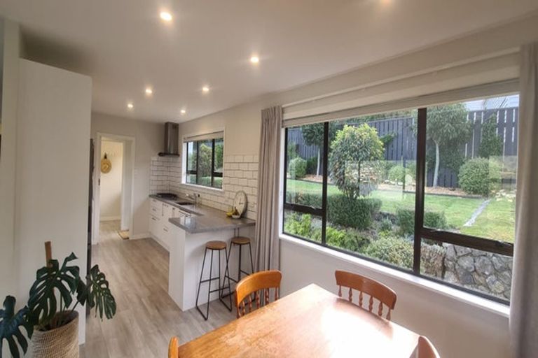 Photo of property in 64 Saint Johns Terrace, Tawa, Wellington, 5028