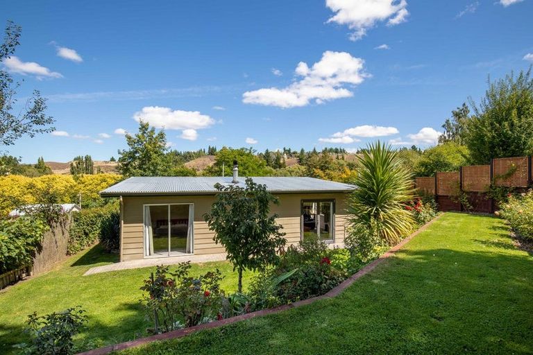 Photo of property in 48 Letts Gully Road, Letts Gully, Alexandra, 9393