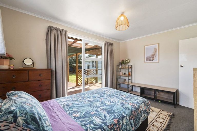 Photo of property in 11 Pembroke Street, Highbury, Palmerston North, 4412
