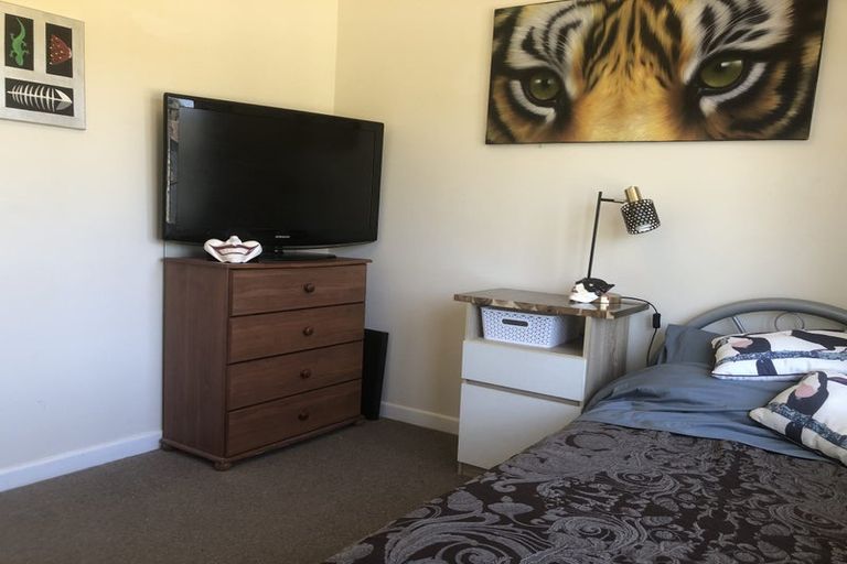 Photo of property in 2083a Paparoa Valley Road, Paparoa, 0571