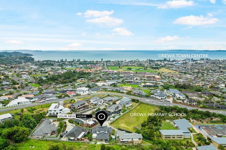 Photo of property in 76 Maire Road, Orewa, 0931
