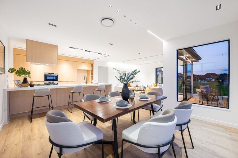 Photo of property in 57 Matangi View Drive, Orewa, 0931