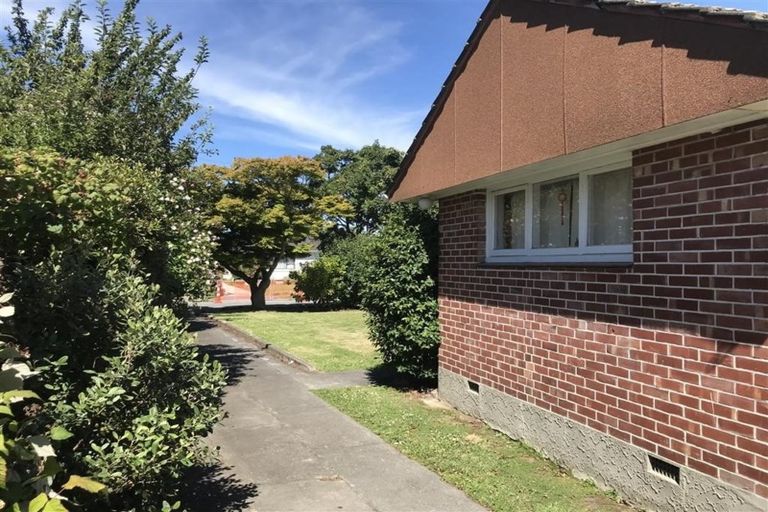 Photo of property in 15 Wayside Avenue, Burnside, Christchurch, 8053