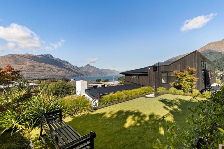 Photo of property in 3 Panorama Place, Queenstown, 9300