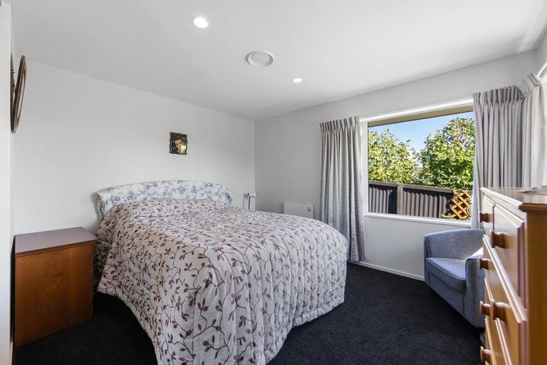 Photo of property in 3/28 Englefield Road, Belfast, Christchurch, 8051