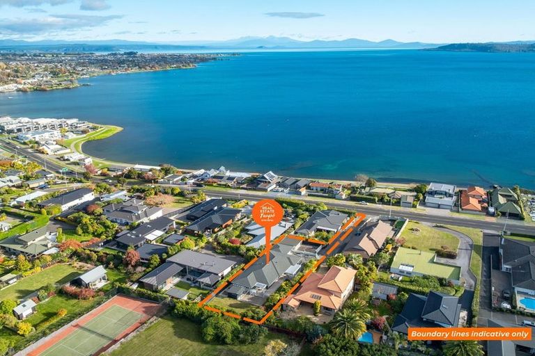 Photo of property in 174 Lake Terrace, Hilltop, Taupo, 3330