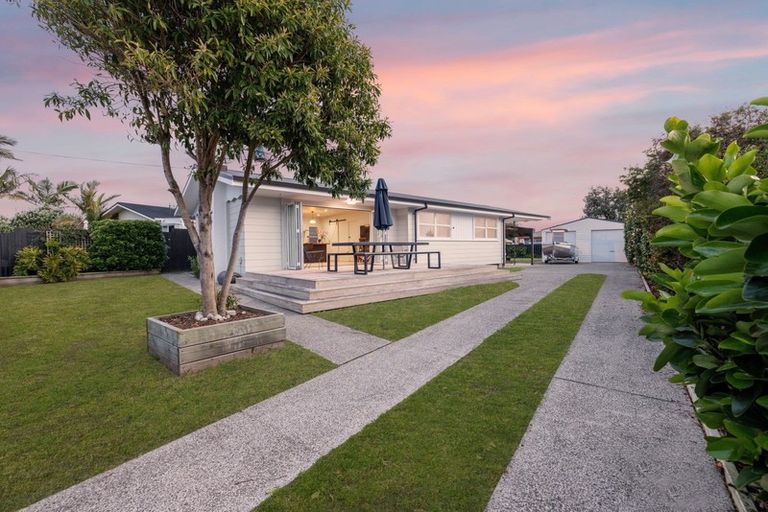 Photo of property in 216 Range Road, Papamoa Beach, Papamoa, 3118