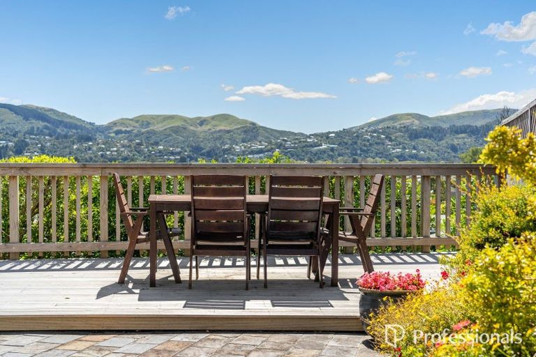 Photo of property in 7 Summit Road, Fairfield, Lower Hutt, 5011