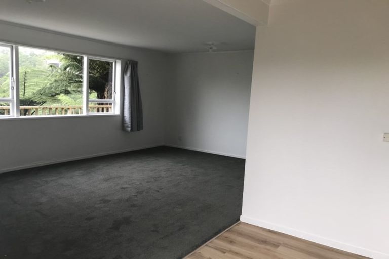 Photo of property in 4 Chancellor Way, Crofton Downs, Wellington, 6035