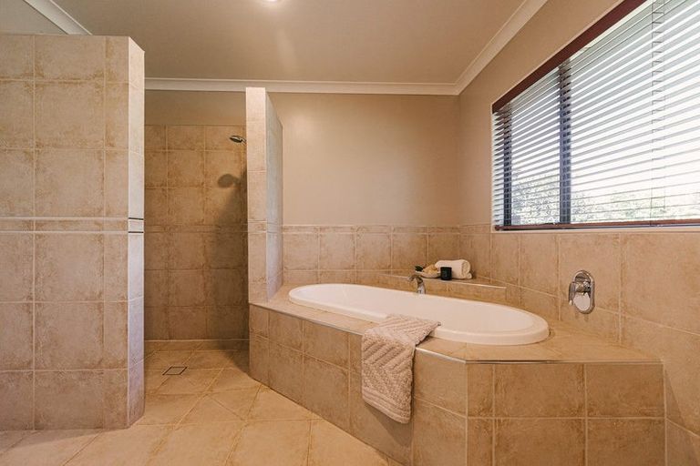 Photo of property in 45 Dobsons Lane, Kelvin Grove, Palmerston North, 4470