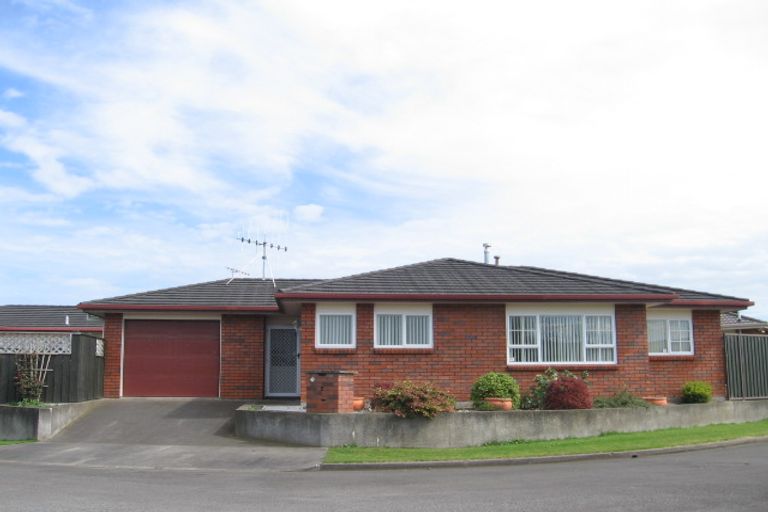 Photo of property in 1 Roimata Place, Tawhero, Whanganui, 4501