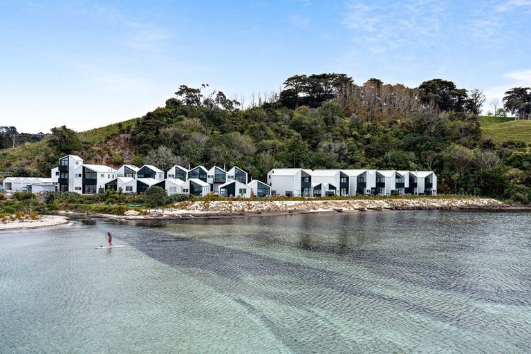 Photo of property in 32 Boathouse Bay Lane, Snells Beach, 0920