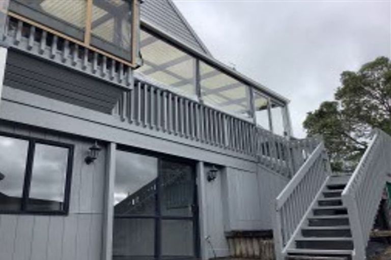 Photo of property in 2/92 Verran Road, Birkdale, Auckland, 0626