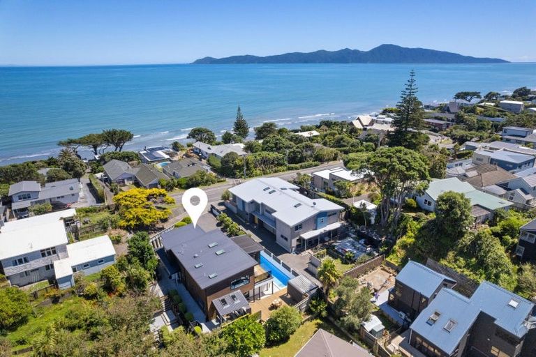 Photo of property in 24 Rosetta Road, Raumati South, Paraparaumu, 5032