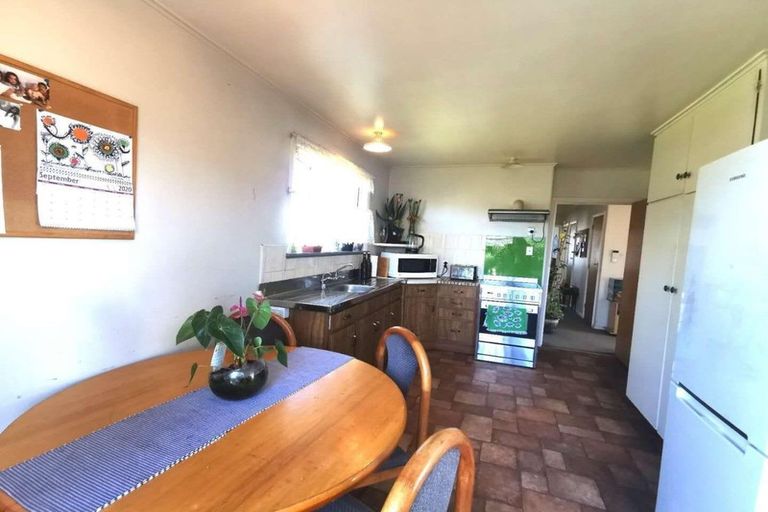 Photo of property in 21 Mcannalley Street, Manurewa East, Auckland, 2102