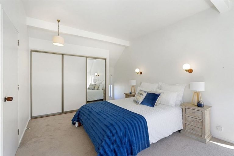Photo of property in 107 Windermere Road, Papanui, Christchurch, 8053