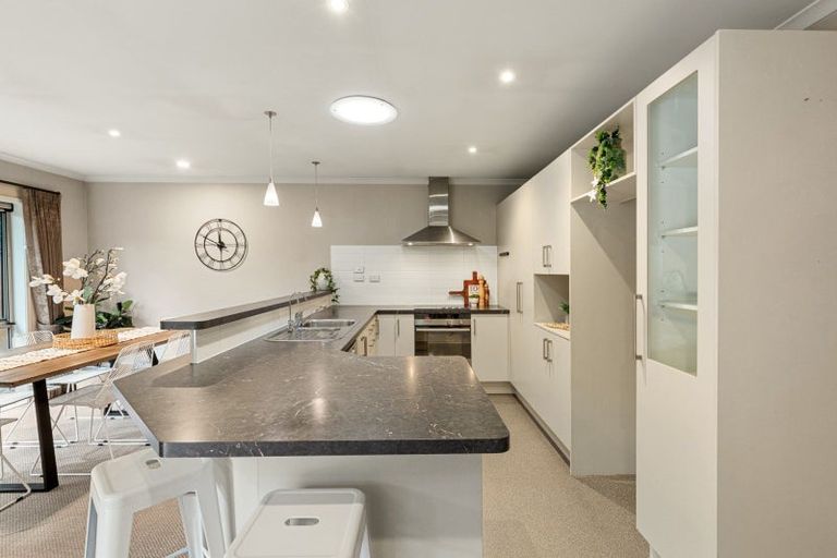 Photo of property in 5 Havenbrook Way, Pyes Pa, Tauranga, 3112