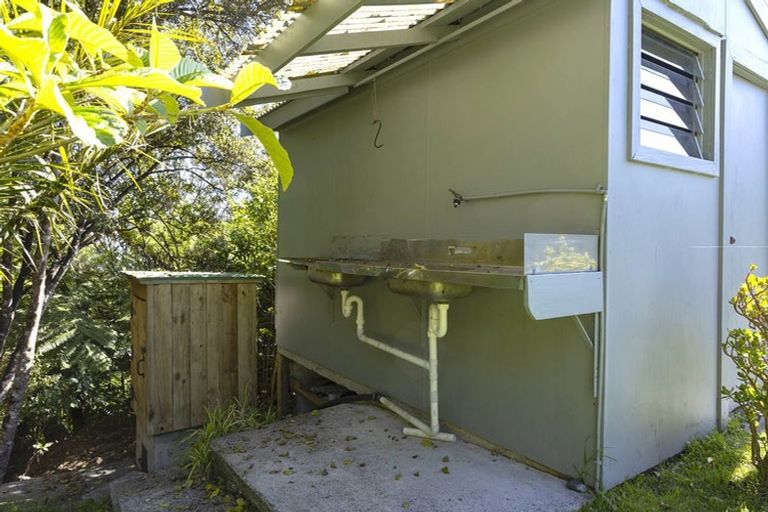 Photo of property in 17 Lewer Road, Whangaroa, Kaeo, 0478