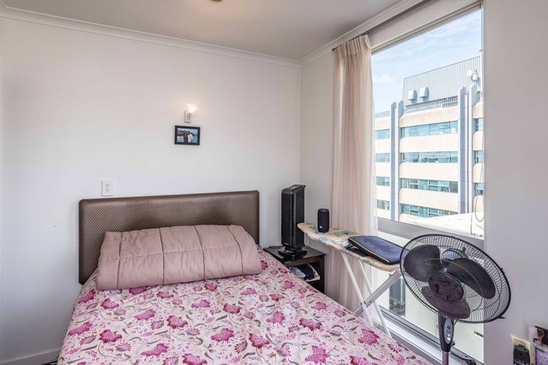 Photo of property in Terrace Heights Apartments, 13a/163 The Terrace, Wellington Central, Wellington, 6011