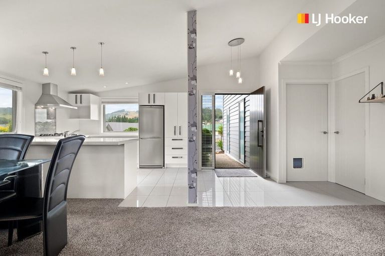 Photo of property in 38 Severn Street, Green Island, Dunedin, 9018