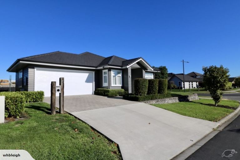 Photo of property in 2 Audrey Place, Flagstaff, Hamilton, 3210