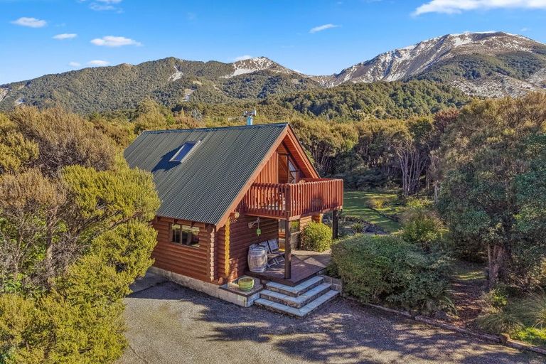 Photo of property in 64 Tinline Terrace, Lyford, Waiau, 7395