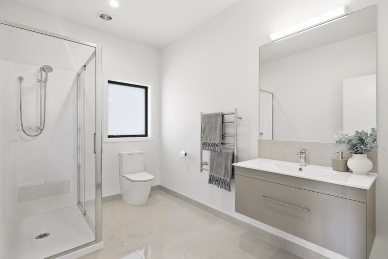 Photo of property in 10 Bob Carter Place, Welcome Bay, Tauranga, 3175