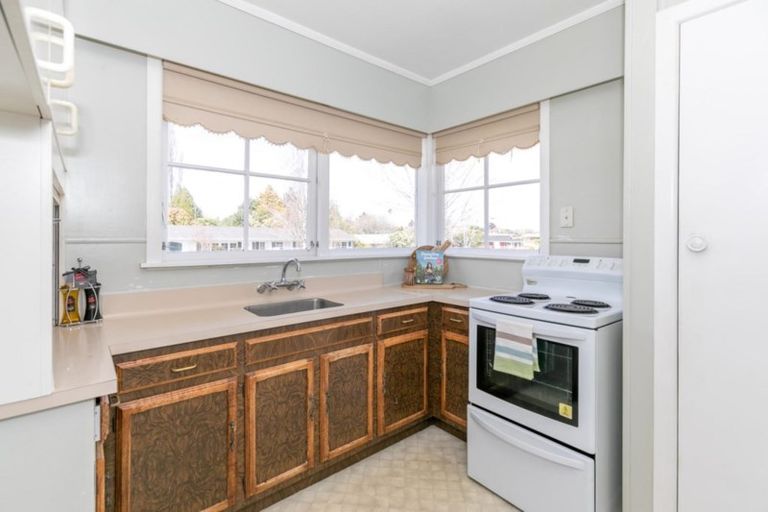 Photo of property in 24 Howell Avenue, Riverlea, Hamilton, 3216