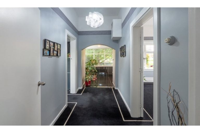 Photo of property in 21 Cross Street, Phillipstown, Christchurch, 8011
