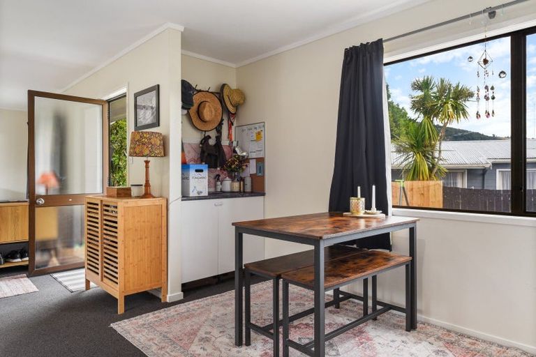 Photo of property in 38 Blomfield Street, Pukehangi, Rotorua, 3015