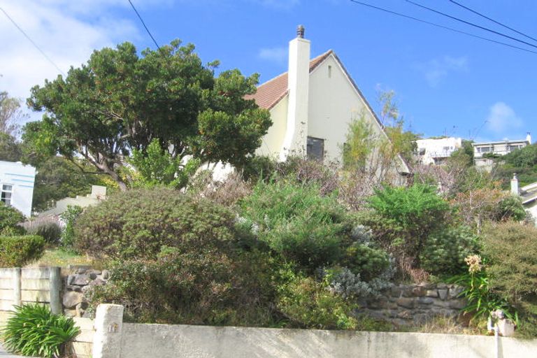 Photo of property in 14 Streatlam Crescent, Strathmore Park, Wellington, 6022