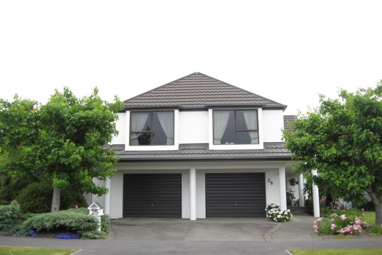 Photo of property in 25 Briarmont Street, Avondale, Christchurch, 8061