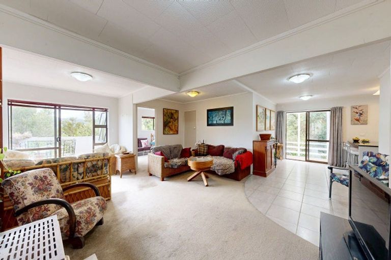 Photo of property in 896a Hikuai Settlement Road, Pauanui, Hikuai, 3579