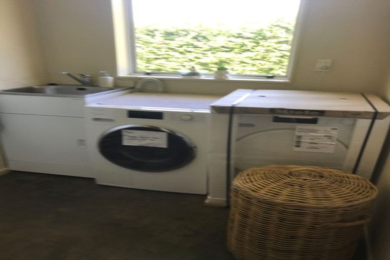 Photo of property in 5 Buckley Road, Shannon, Palmerston North, 4474