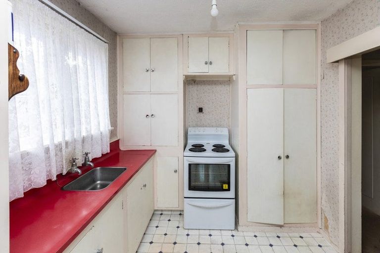 Photo of property in 13 Cheviot Street, Spreydon, Christchurch, 8024